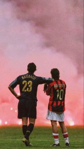 Lire la suite à propos de l’article Pinterest:  Materazzi & Rui Costa |  Images de football, images de joueurs de football, images de football …