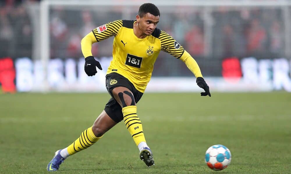 Lire la suite à propos de l’article Arsenal lié à la star du Borussia Dortmund Manuel Akanji