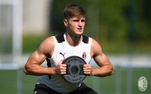 Lire la suite à propos de l’article Officiel : Colombo quitte Milan et rejoint Lecce en prêt avec option d’achat, les Rossoneri conservent une clause de rachat |  Blog Rossoneri